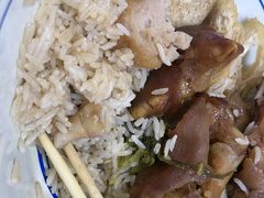 -明姨仔潮汕美食·碳炉猪脚·汕尾牛腩饭·起片鸡煲(起义路店)