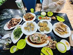 -小海豚•老字号海鲜餐厅(天涯店)