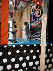 -动力星球家庭亲子游乐中心