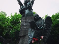 -亚历山大·涅夫斯基修道院