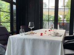 -弦月窗LUNETTE BY AMANDA(复兴路店)