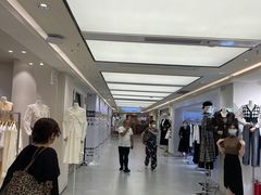 -广州白马服装市场