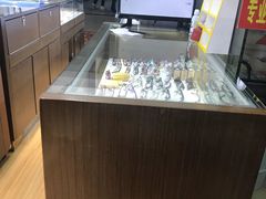-广州宝岛眼镜武汉和光眼镜市场西区店
