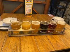 -爱啤精酿·民谣酒馆(滨江店)