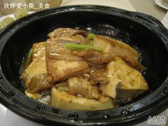 豆腐煲-龙凤酒家(广州大道店)
