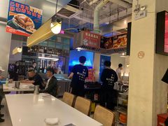 -白仁仔· 活烤海鲜 宵夜(豫园店)