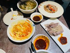 -贯贯吉·清真餐厅(浙江中路店)