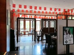 -黔蘑菇四季餐厅(观山湖店)