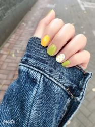 -M Nails & Beauty美甲美睫美体