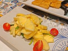 -云海肴·汽锅鸡·云南菜(天山百盛优客店)