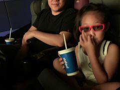 -中影荟星激光影城(西丽店)