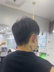 -镁连社·美联社
