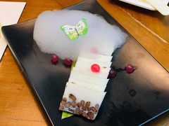 泡沫椰奶红豆糕-雀舞云南菜(天津天河城购物中心店)