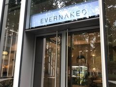 门面-EVERNAKED裸蛋糕(SOHO天山店)