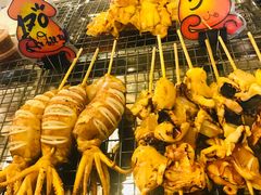 -席娜卡琳火车铁道夜市