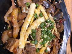 卤拼素菜-嘎嘎鸭脑壳(金沙店)