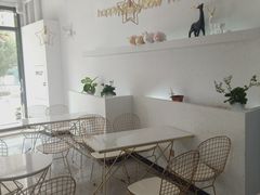 -欢牛蛋糕屋(萧山万象汇店)