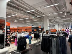 -NIKE 换季优惠店(上海青浦奥特莱斯)