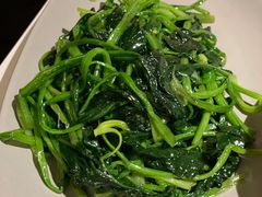 清炒时蔬-麻六记(新天地店)