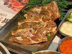 -草家酱蟹炭火烤肉店(珲春南路一店)