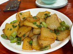 -芦茨金富饭庄·25年老字号·专做稻草鸡