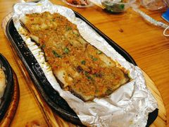 -老东镇啤酒屋海鲜加工·蒸汽海鲜·海鲜烧烤(台东店)