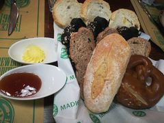 -马迭尔德式西餐精酿啤酒屋(中央大街店)