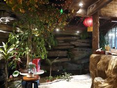 -城墙拐拐火锅(三峡广场黑金冠店)