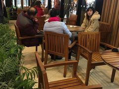 露天位-星巴克臻选(莘庄仲盛店)