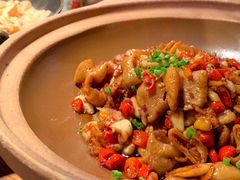 酸菜肥肠煲-老湘村·湖南土菜(天河维多利店)