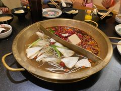 -沸炉重庆老火锅(军事博物馆店)