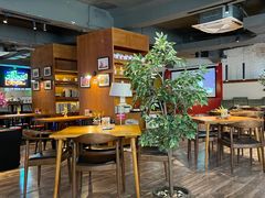 -JINNS锦时 steak&pizza(浸信会礼拜堂旧址店)