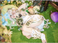 -米游妙妙屋cosplay换装自拍摄影体验馆
