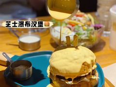 瀑布芝士汉堡-IFIF 如果花園(宽厚里店)