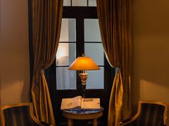 -Patek Philippe百达翡丽(上海源邸店)