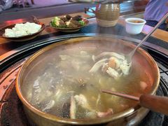 -阿山卓·野生菌火锅·纳西火塘烤肉