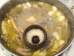-朴小妹人参鸡汤火锅(长白山万达店)