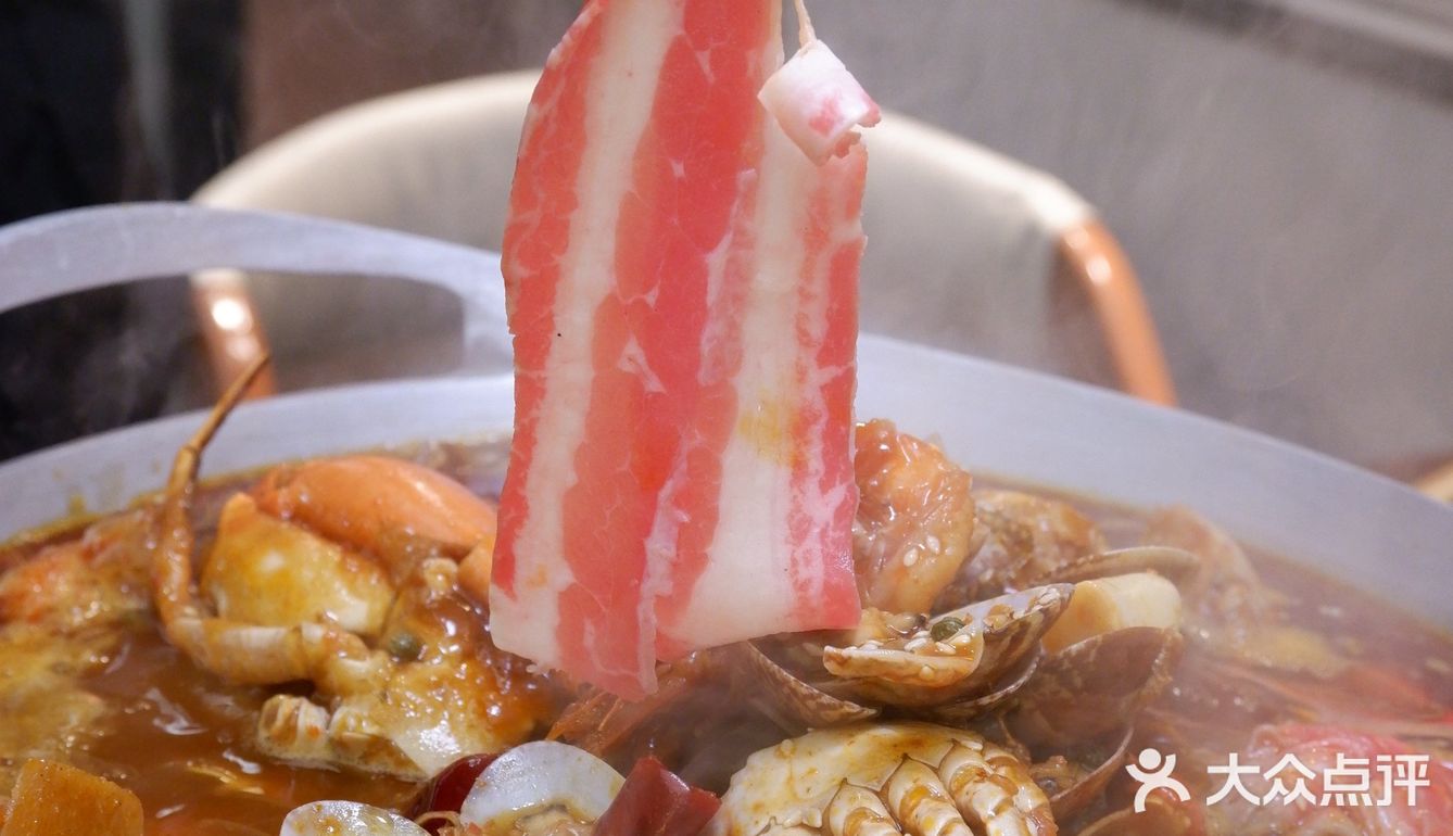 火遍深圳的麻辣海鲜火锅，武汉也有❗ ❗❗