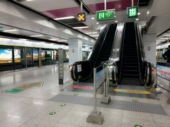 -白石桥南(地铁站)