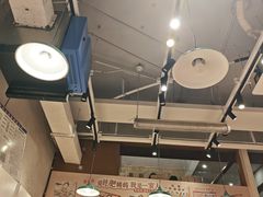 -柳州肥姨妈大骨螺蛳粉(万达中心店)