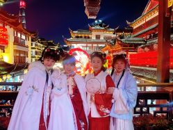 -汉仪华裳汉服馆(打浦桥店)