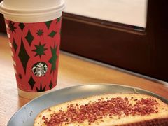 -星巴克(西安曲江银泰店)