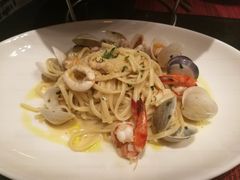 -WOLFGANG PUCK KITCHEN & BAR(迪士尼小镇店)