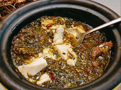 -有红鸡毛店·川菜(建设路店)