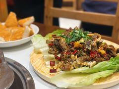 九寨烤山羊排-乡土特色.冷锅鱼.牦牛肉汤锅