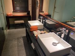 -抚仙湖万达文华酒店