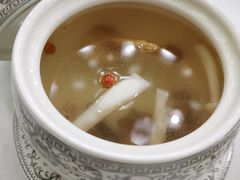 虫草菌菇清鸡汤-名甬鲜坊·宁波海鲜(爱琴海店)