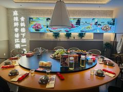 -肥肥虾庄·金牌油焖大虾(汉口城市广场店)