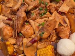 -多嘴超级肉蟹煲(中街恒隆故宫店)