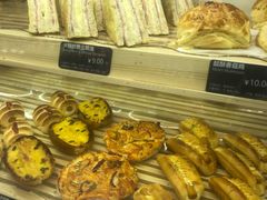 -面包新语(吾悦国际广场店)